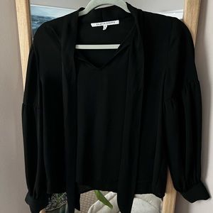 Collective Concept Tie Front Top Black